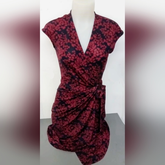 Lark & Ro classic wrap dress size XS BNWOT - Picture 2 of 4